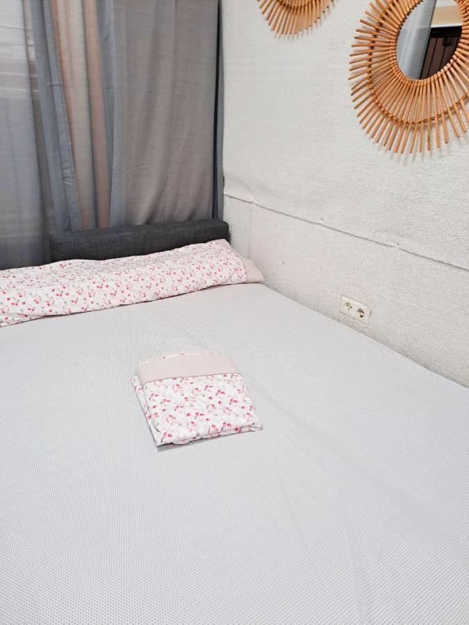 Loft Premium - Puente De Triana Apartment Sevilla Bagian luar foto